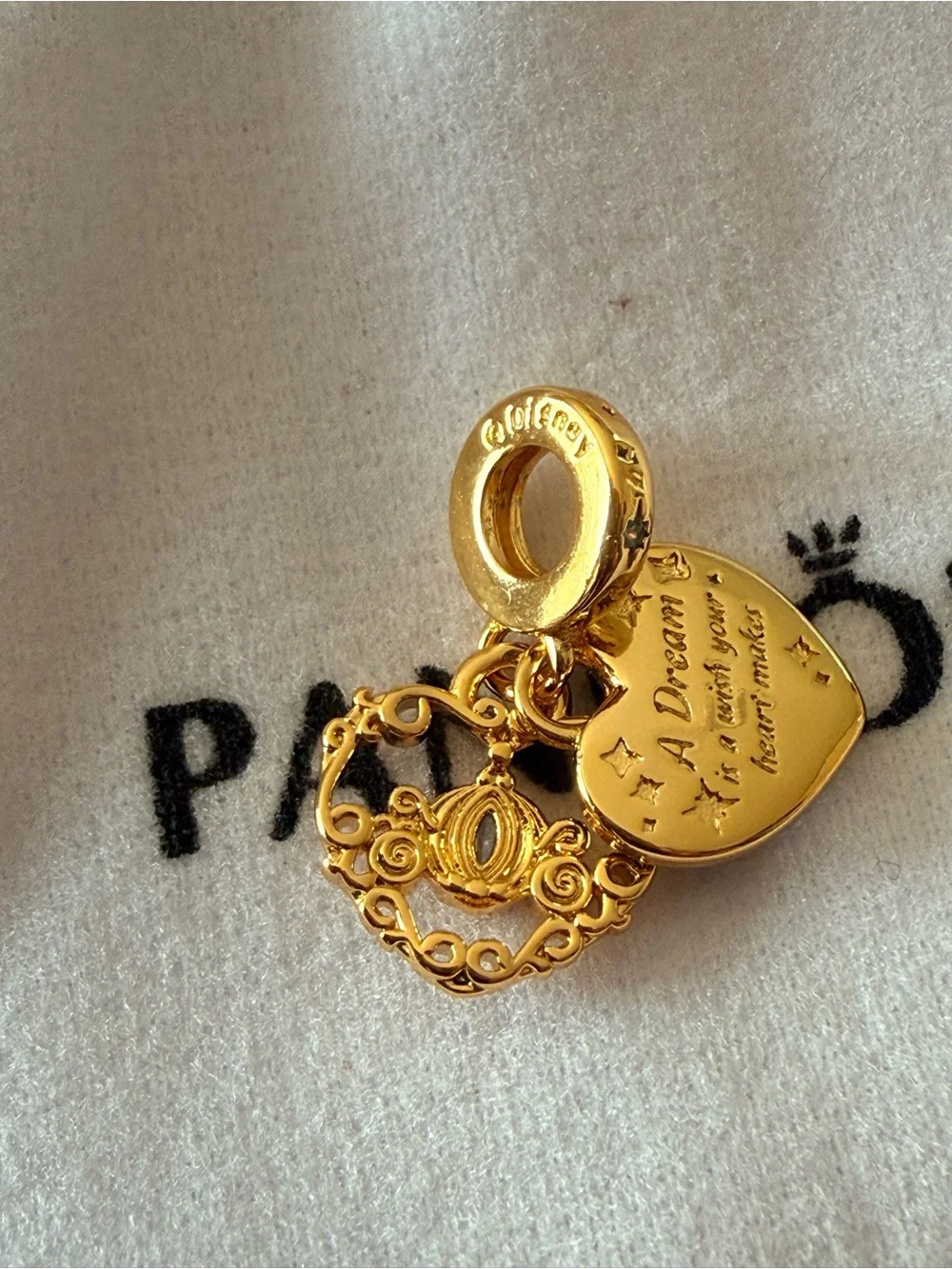 Pandora Disney Cinderella’s Carriage & Heart Double Dangle Charm